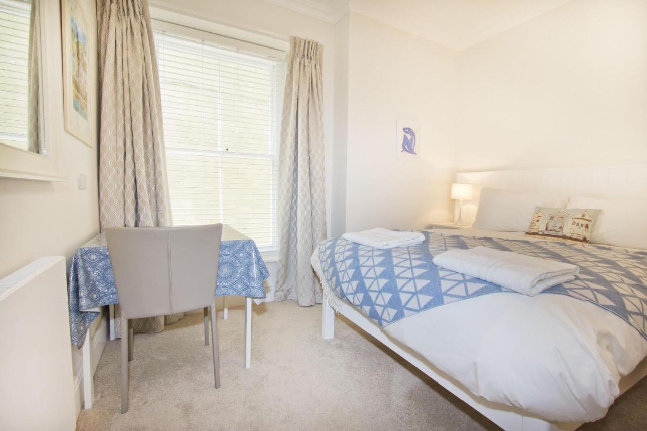 Beautiful Aberdovey Seafront Apartment 2 Aberdyfi Zewnętrze zdjęcie