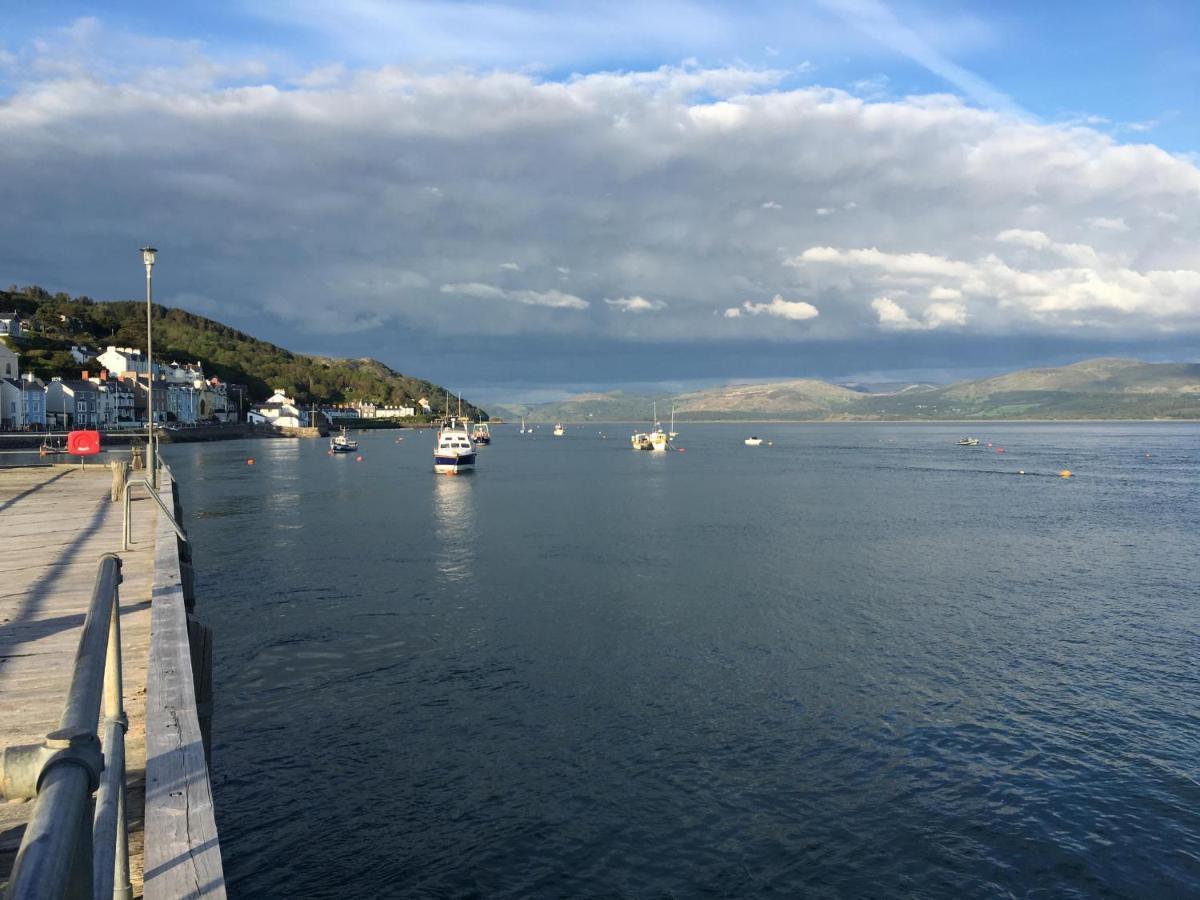 Beautiful Aberdovey Seafront Apartment 2 Aberdyfi Zewnętrze zdjęcie