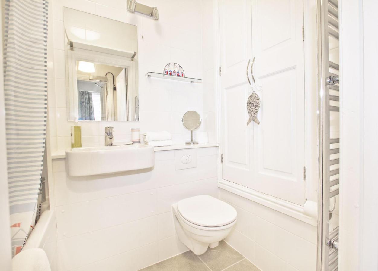 Beautiful Aberdovey Seafront Apartment 2 Aberdyfi Zewnętrze zdjęcie